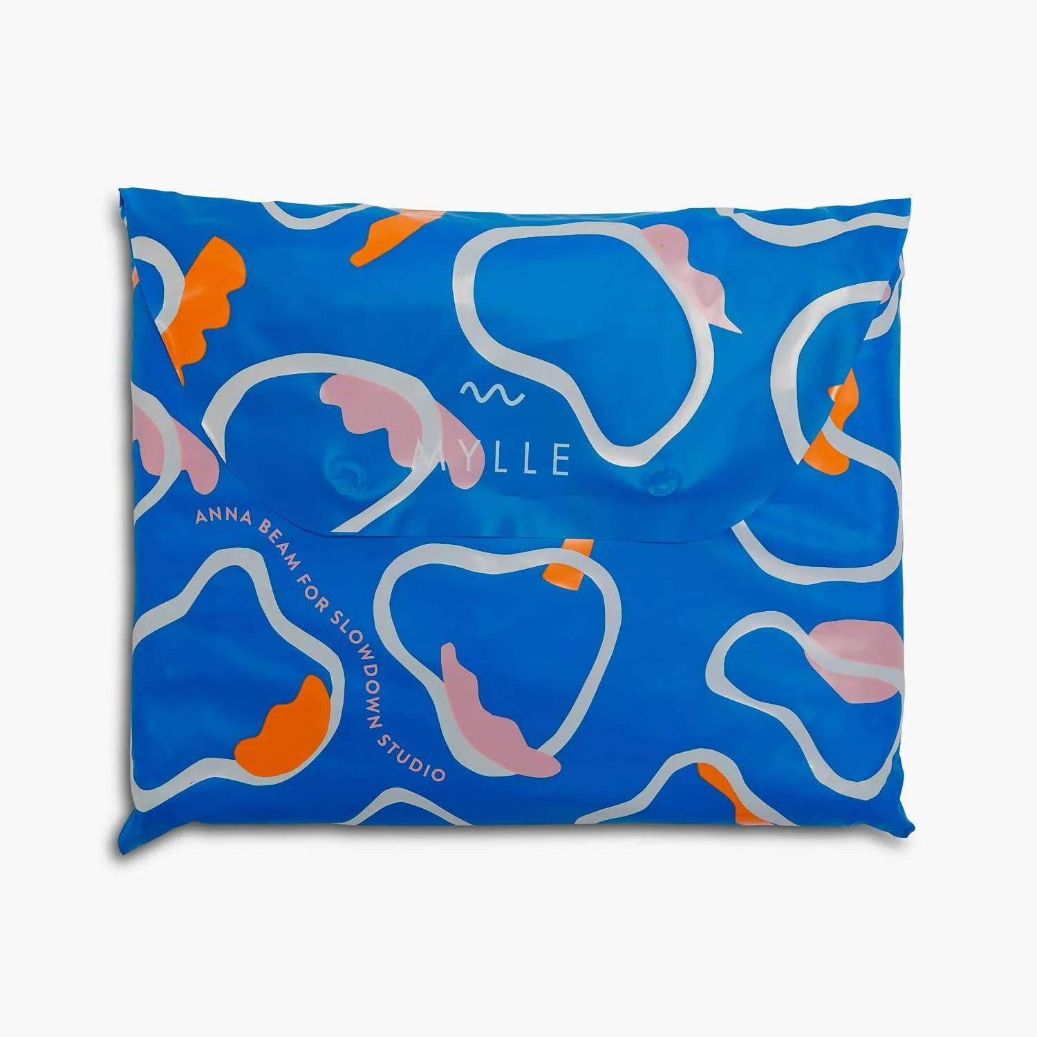 Anna Beam X Mylle Inflatable Pool - Image 3