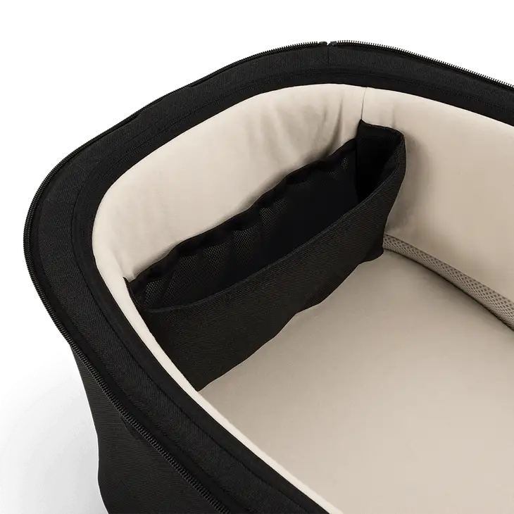 Nuna SWIV & TRIV Bassinet + Stand - Image 7
