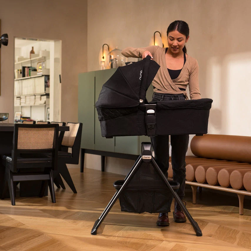 Nuna MIXX Bassinet + Stand - Image 10