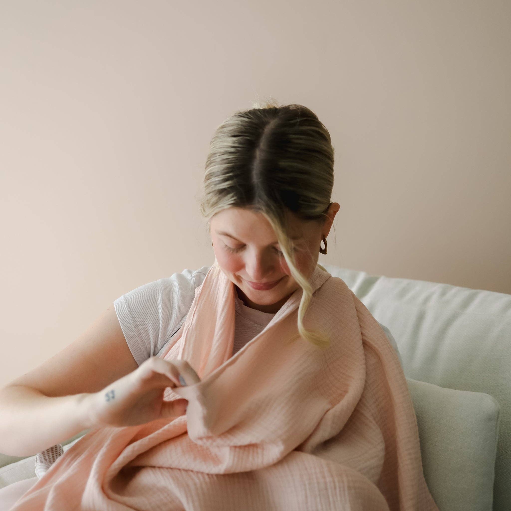 Nursing Cover | Petal - Image 2