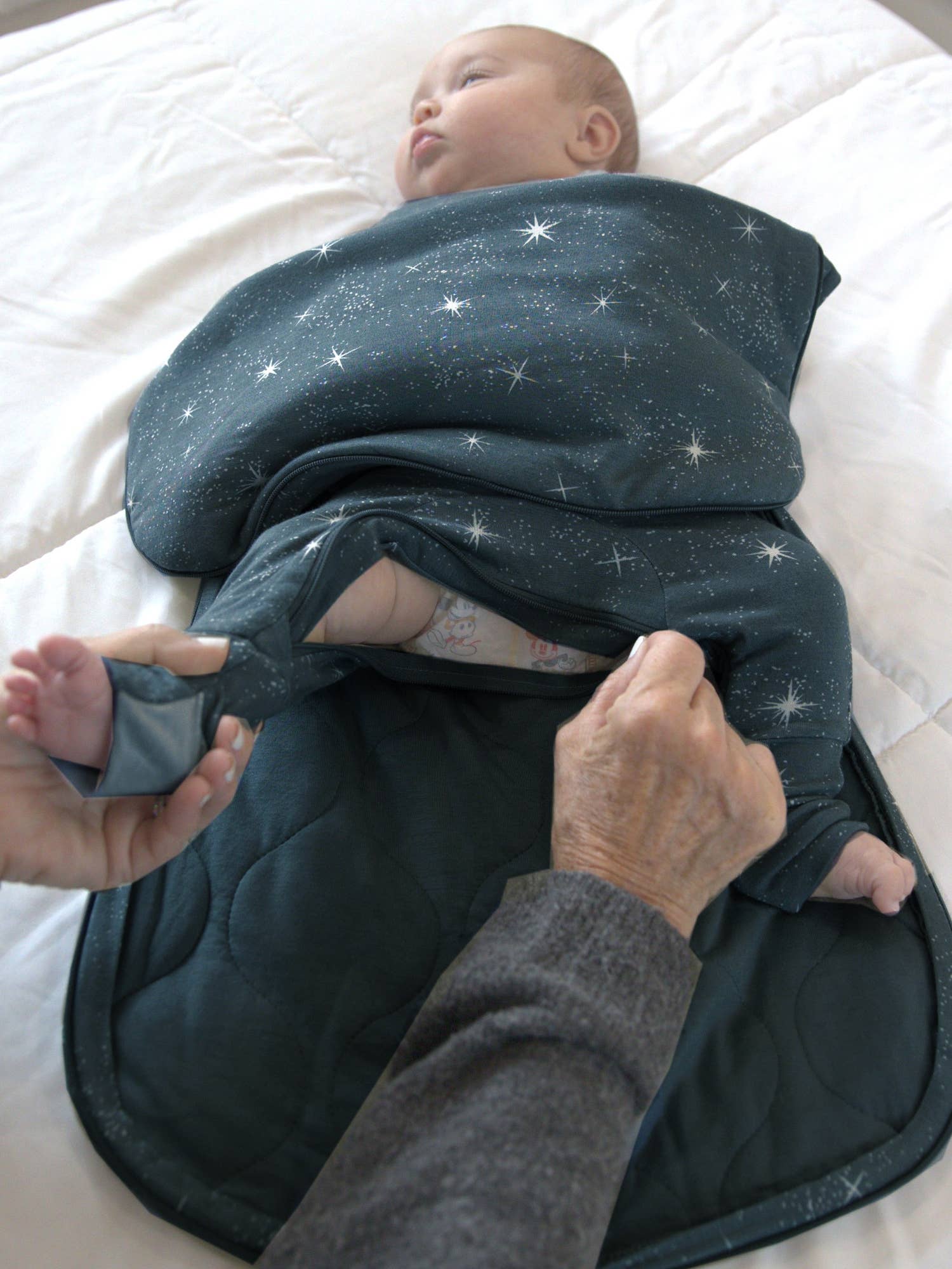 SWADDLE - Image 3