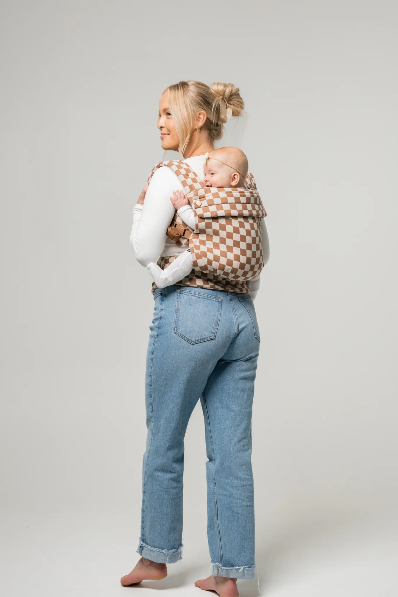 The Monarch Carrier - Mocha Check - Image 7